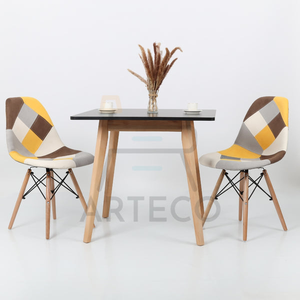Oasis Carrée NOIRE et 2 Chaises Patchwork