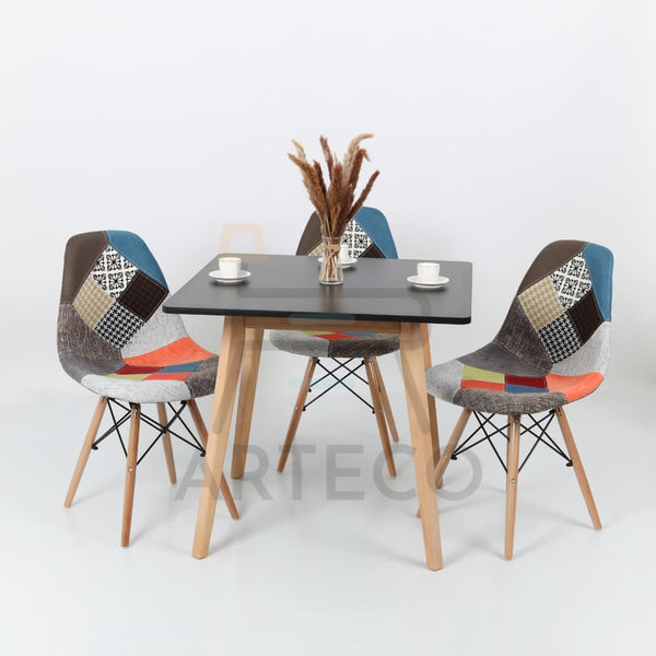 Oasis Carrée NOIRE et 3 Chaises Patchwork